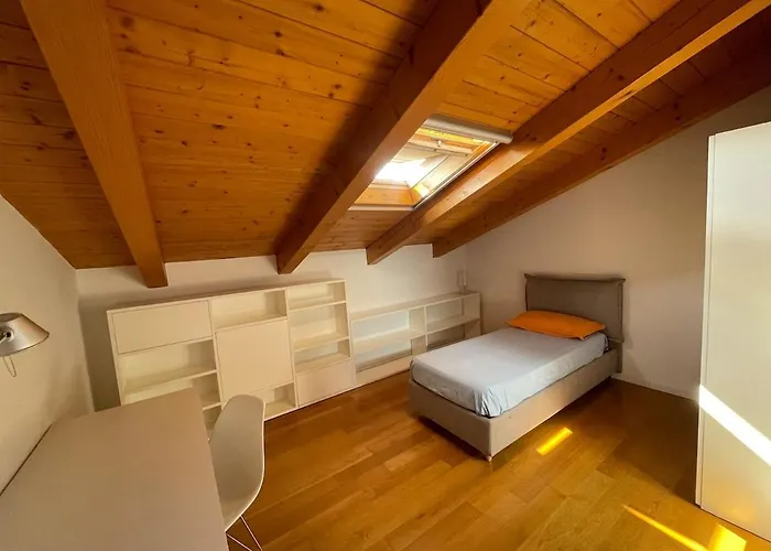 - Ghirada Apartman Treviso