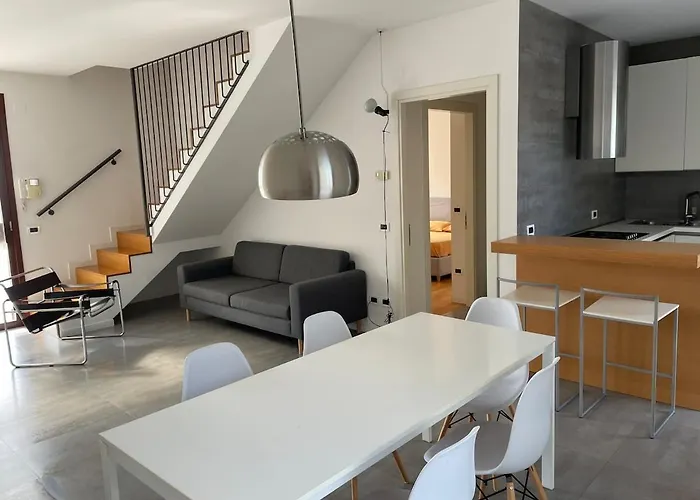 - Ghirada Apartment Treviso